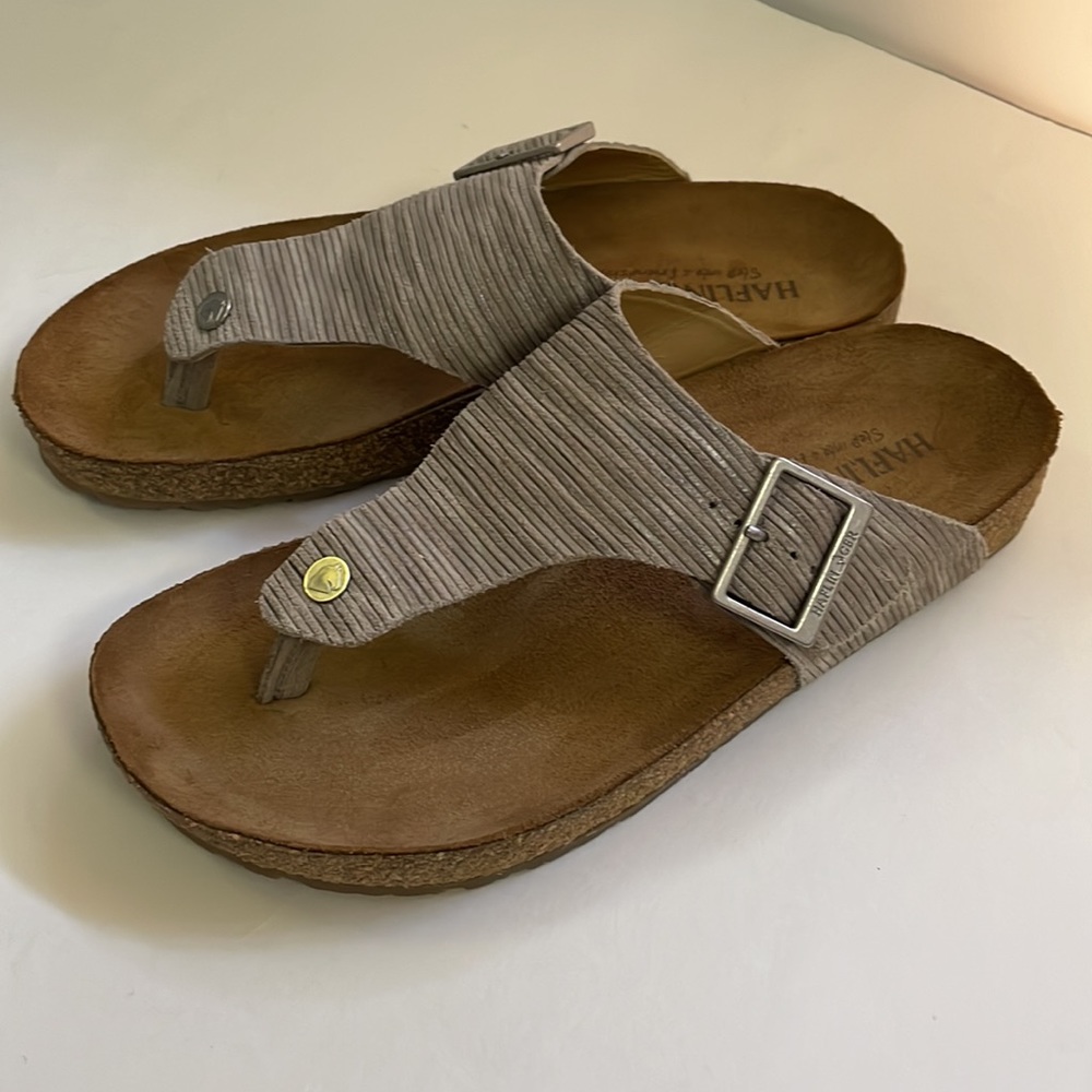 Haflinger tong sandals
